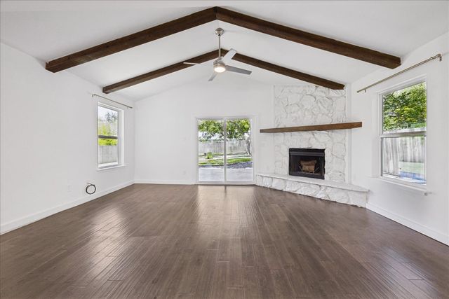 5304 Basswood LN, Austin, TX 78723