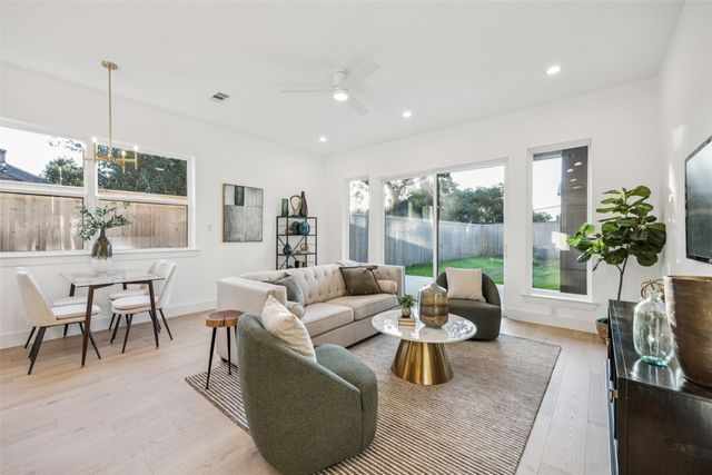 5631 East Side Avenue, Dallas, TX 75214