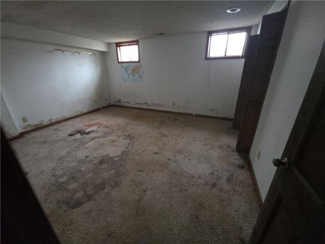 3820 SW Gamwell Road, Topeka, KS 66610