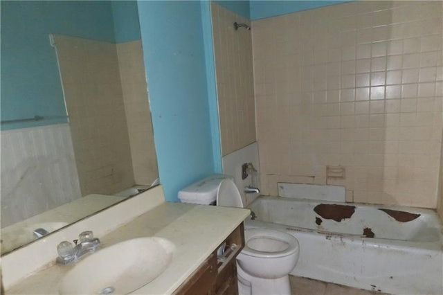 3820 SW Gamwell Road, Topeka, KS 66610