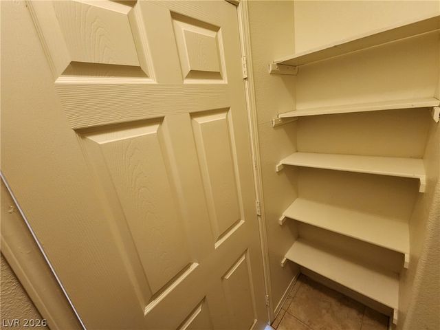 1050 East Cactus Avenue 1029, Las Vegas, NV 89183