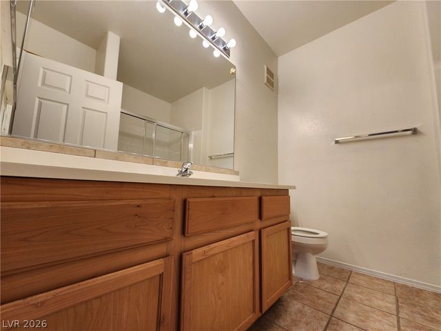 1050 East Cactus Avenue 1029, Las Vegas, NV 89183