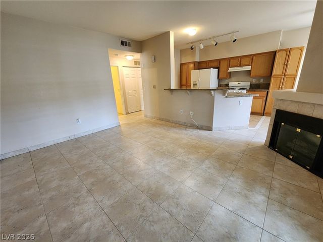 1050 East Cactus Avenue 1029, Las Vegas, NV 89183