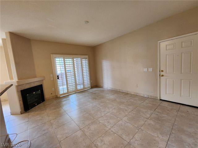 1050 East Cactus Avenue 1029, Las Vegas, NV 89183