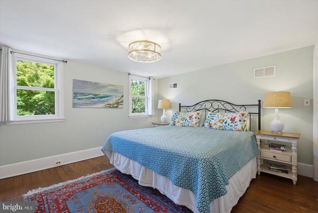 41 IVY RD, Wilmington, DE 19806