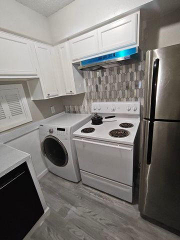 9696 Walnut Street 1201, Dallas, TX 75243