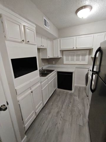 9696 Walnut Street 1201, Dallas, TX 75243