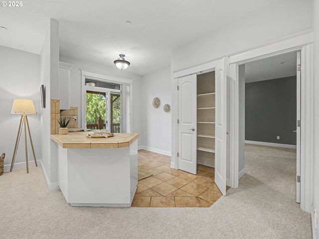 8512 Se CONSTANCE Dr, Happy Valley, OR 97086