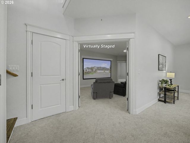 8512 Se CONSTANCE Dr, Happy Valley, OR 97086