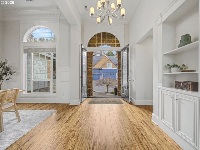 8512 Se CONSTANCE Dr, Happy Valley, OR 97086