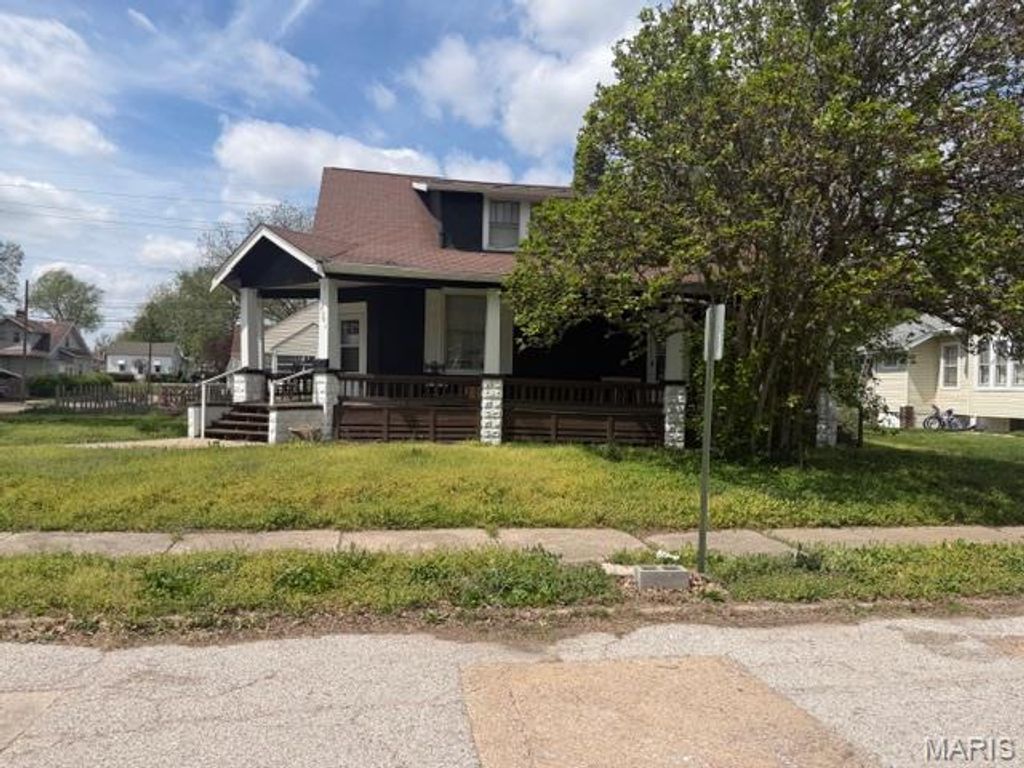 1301 N Charles Street, Belleville, IL 62221