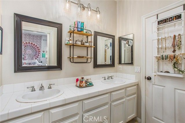 512 Golden West Drive, Redlands, CA 92373