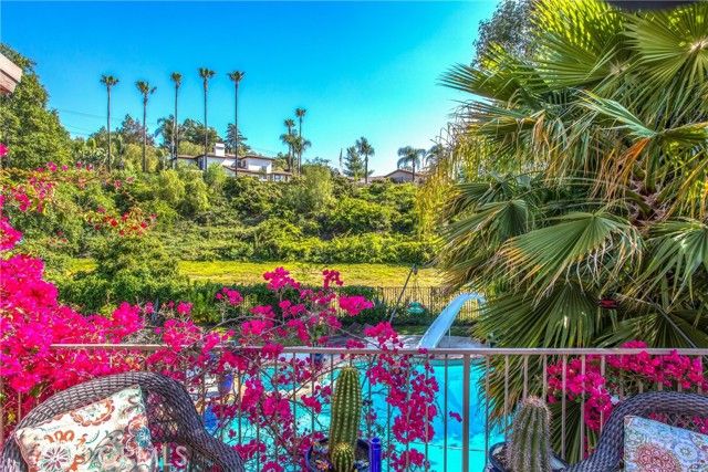 512 Golden West Drive, Redlands, CA 92373