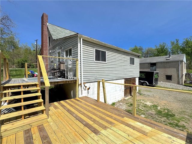 148 Poverty Hollow Rd, Hempfield Twp, PA 15625