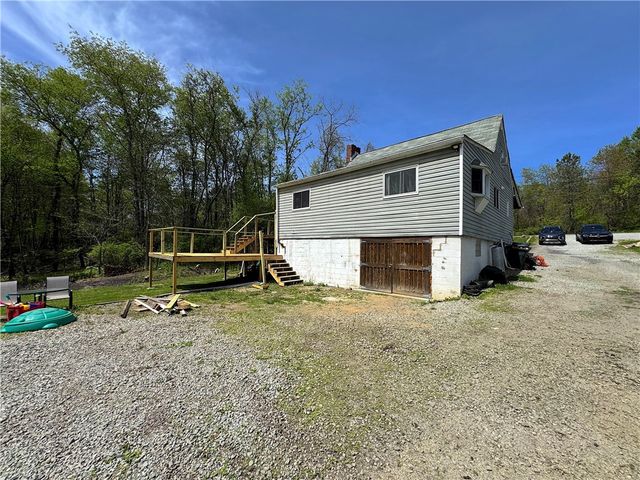 148 Poverty Hollow Rd, Hempfield Twp, PA 15625