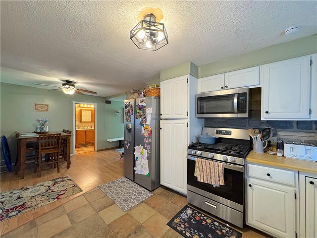 148 Poverty Hollow Rd, Hempfield Twp, PA 15625
