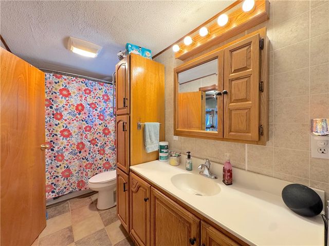 148 Poverty Hollow Rd, Hempfield Twp, PA 15625