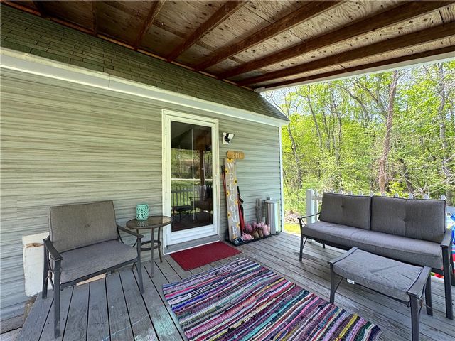 148 Poverty Hollow Rd, Hempfield Twp, PA 15625