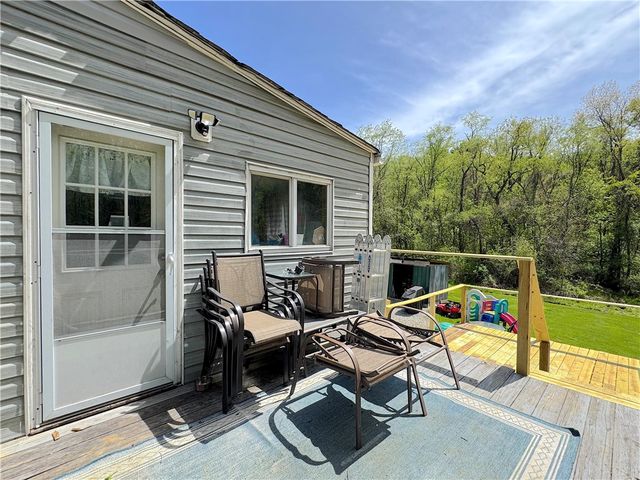 148 Poverty Hollow Rd, Hempfield Twp, PA 15625