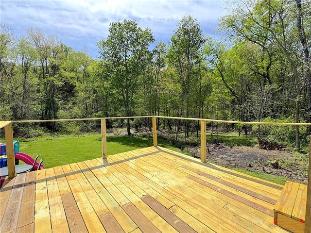 148 Poverty Hollow Rd, Hempfield Twp, PA 15625