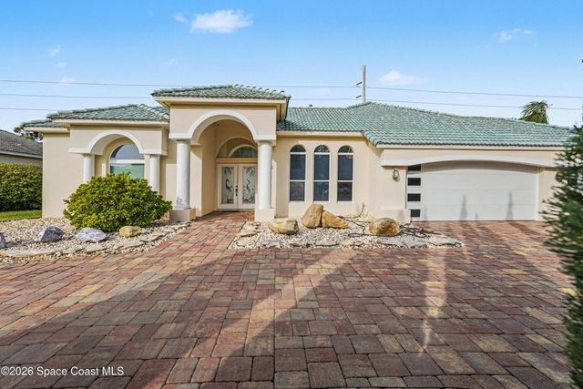 1690 Canterbury Drive, Indialantic, FL 32903
