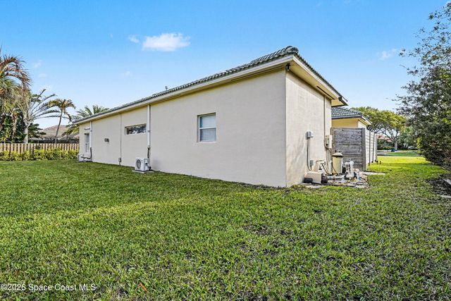 1690 Canterbury Drive, Indialantic, FL 32903