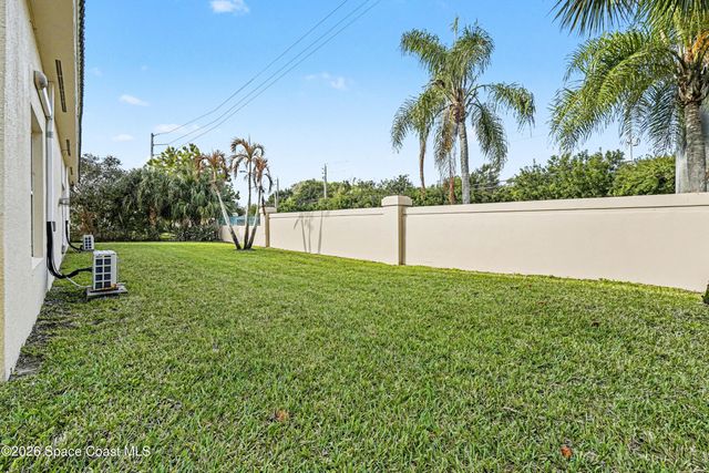 1690 Canterbury Drive, Indialantic, FL 32903