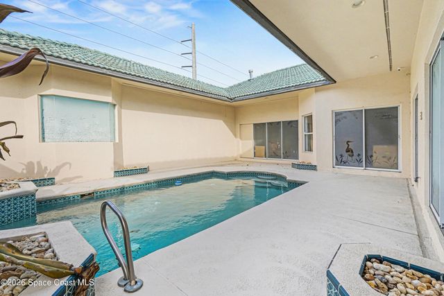 1690 Canterbury Drive, Indialantic, FL 32903