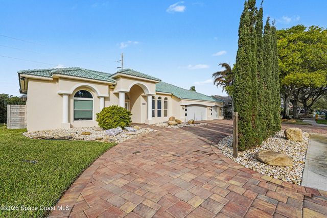 1690 Canterbury Drive, Indialantic, FL 32903