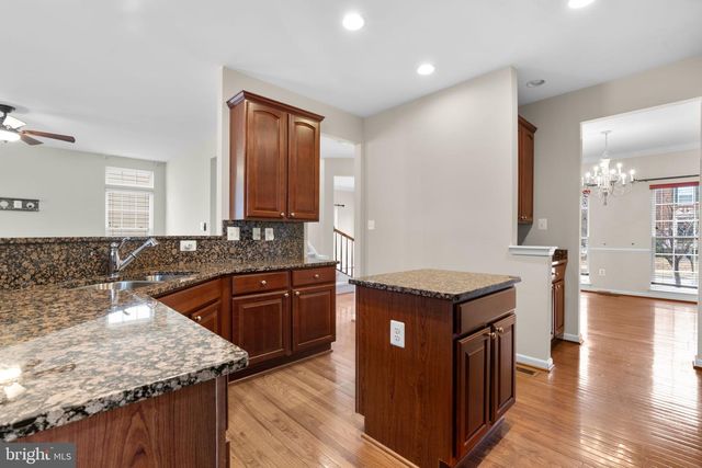 7820 CALLINGTON WAY, Hanover, MD 21076