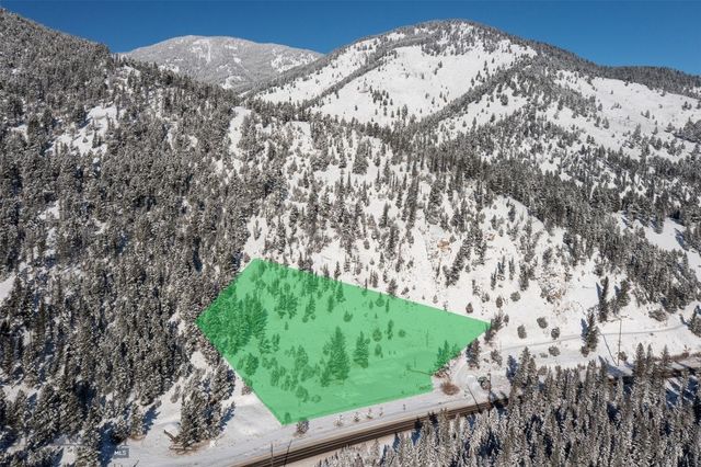 48295 Gallatin Road, Gallatin Gateway, MT 59730