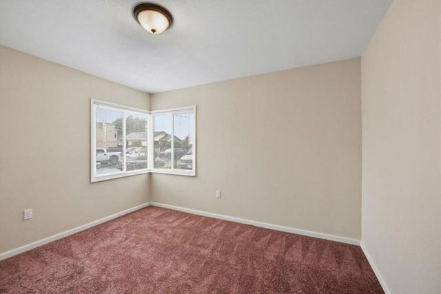 6928 Fresno Street, Oakland, CA 94605