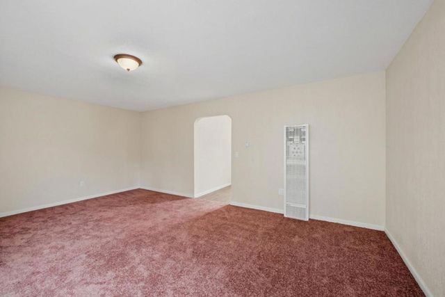 6928 Fresno Street, Oakland, CA 94605