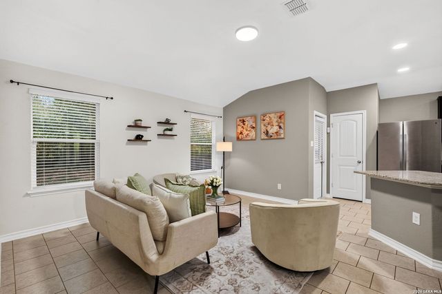 12014 SAPPHIRE RIV, San Antonio, TX 78245