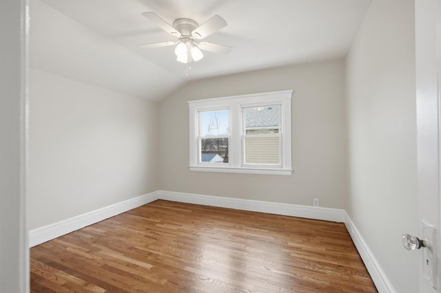 352 E Goulson Avenue, Hazel Park, MI 48030