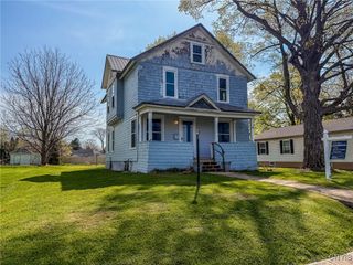 12 Thornton Avenue, Auburn, NY 13021