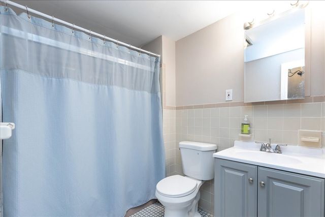 377 Bunker Hill St. 2, Boston, MA 02129