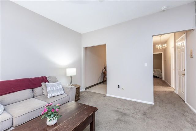 377 Bunker Hill St. 2, Boston, MA 02129