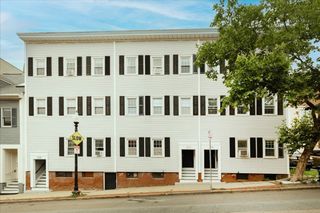 377 Bunker Hill St. 2, Boston, MA 02129