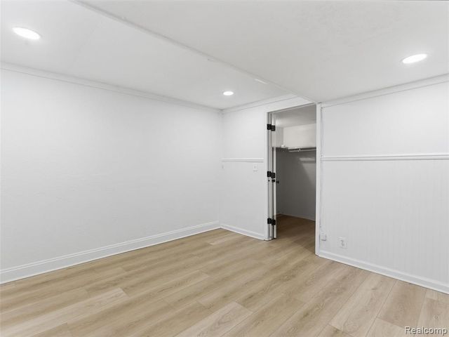 1751 E Woodward Heights Boulevard 3, Hazel Park, MI 48030