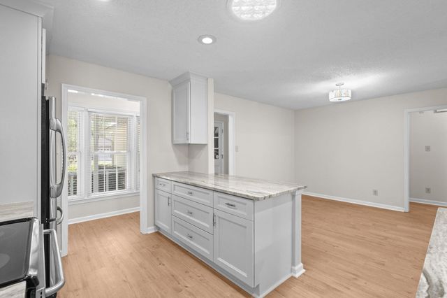 489 Crooked Oak Dr., Pawleys Island, SC 29585