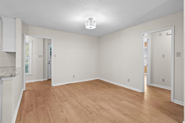 489 Crooked Oak Dr., Pawleys Island, SC 29585