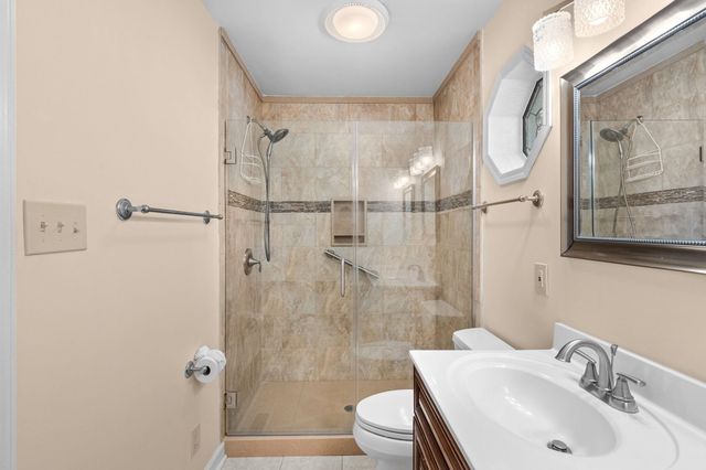 489 Crooked Oak Dr., Pawleys Island, SC 29585