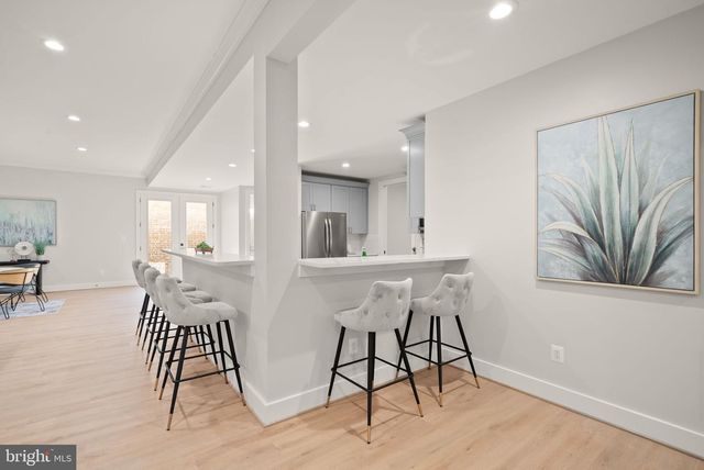 40925 ALYSHEBA DR, Leesburg, VA 20176