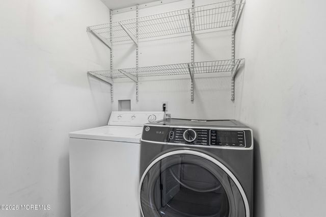 304 Pine Street, North Middletown, NJ 07748