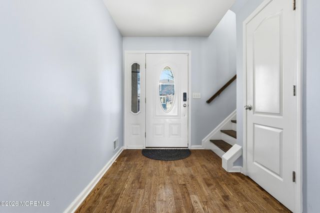 304 Pine Street, North Middletown, NJ 07748