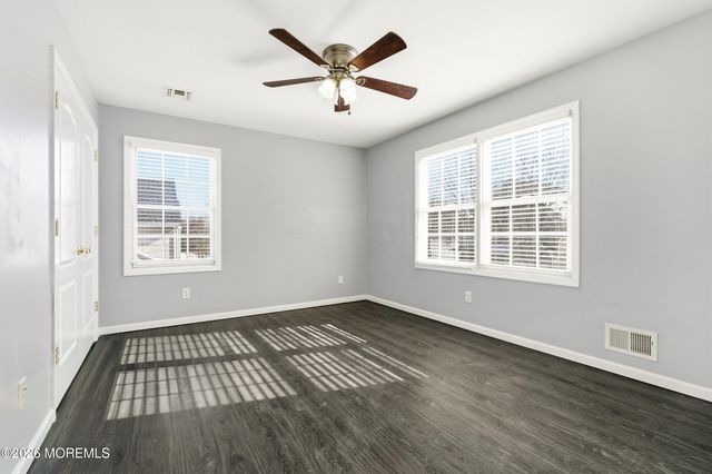 304 Pine Street, North Middletown, NJ 07748