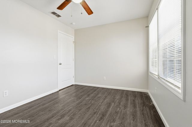 304 Pine Street, North Middletown, NJ 07748