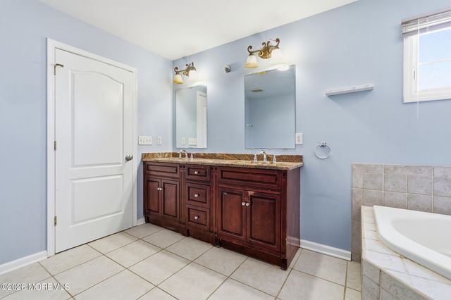 304 Pine Street, North Middletown, NJ 07748