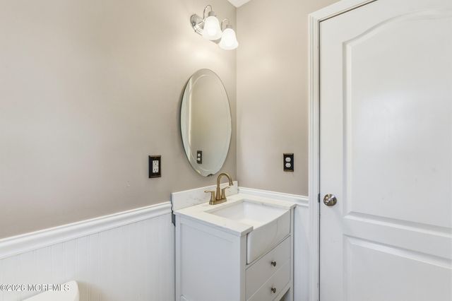 304 Pine Street, North Middletown, NJ 07748